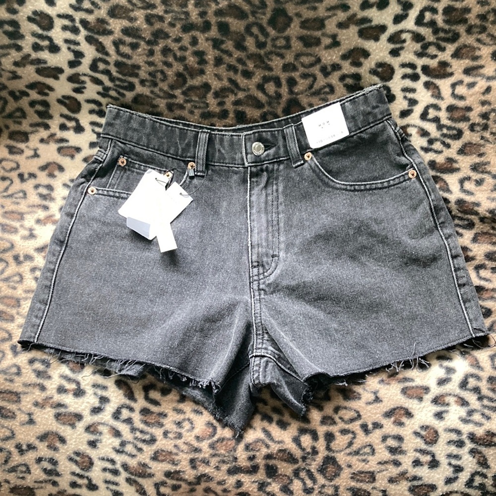 NWT TOPSHOP Shorts Women’s Size 6 TOPSHOP Mom Shorts High Waisted Petite Shorts